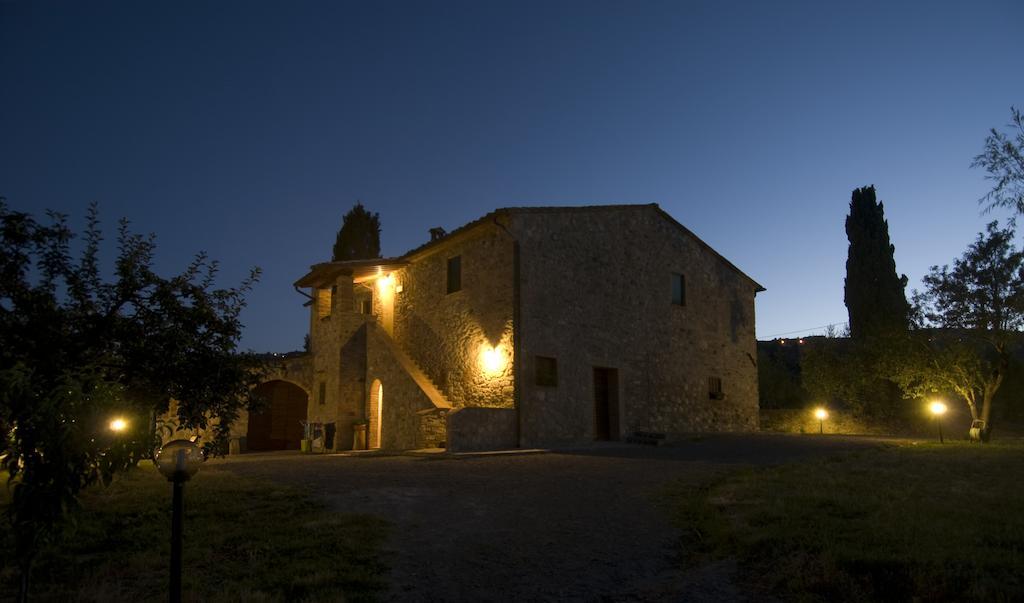 Casa Il Ponte Apartman Chianni Szoba fotó