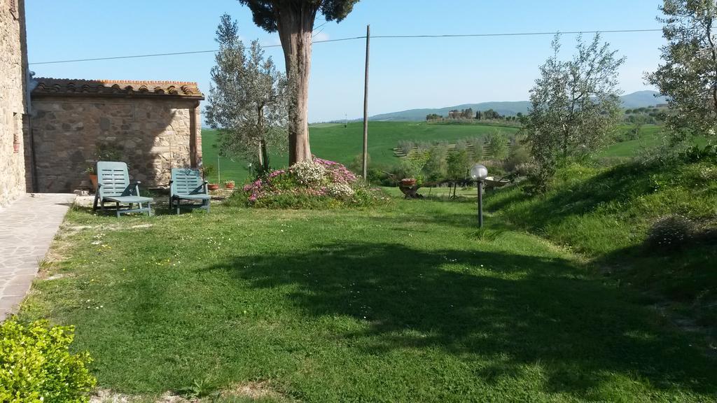 Casa Il Ponte Apartman Chianni Kültér fotó